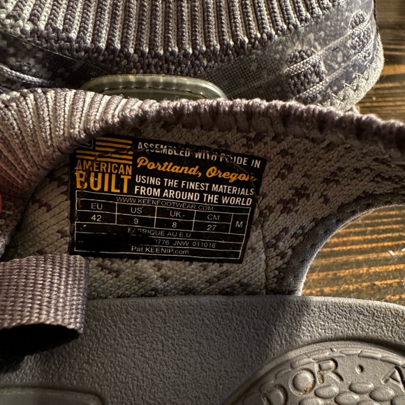 Keen Sandals Men’s 9 - Picture 4 of 5